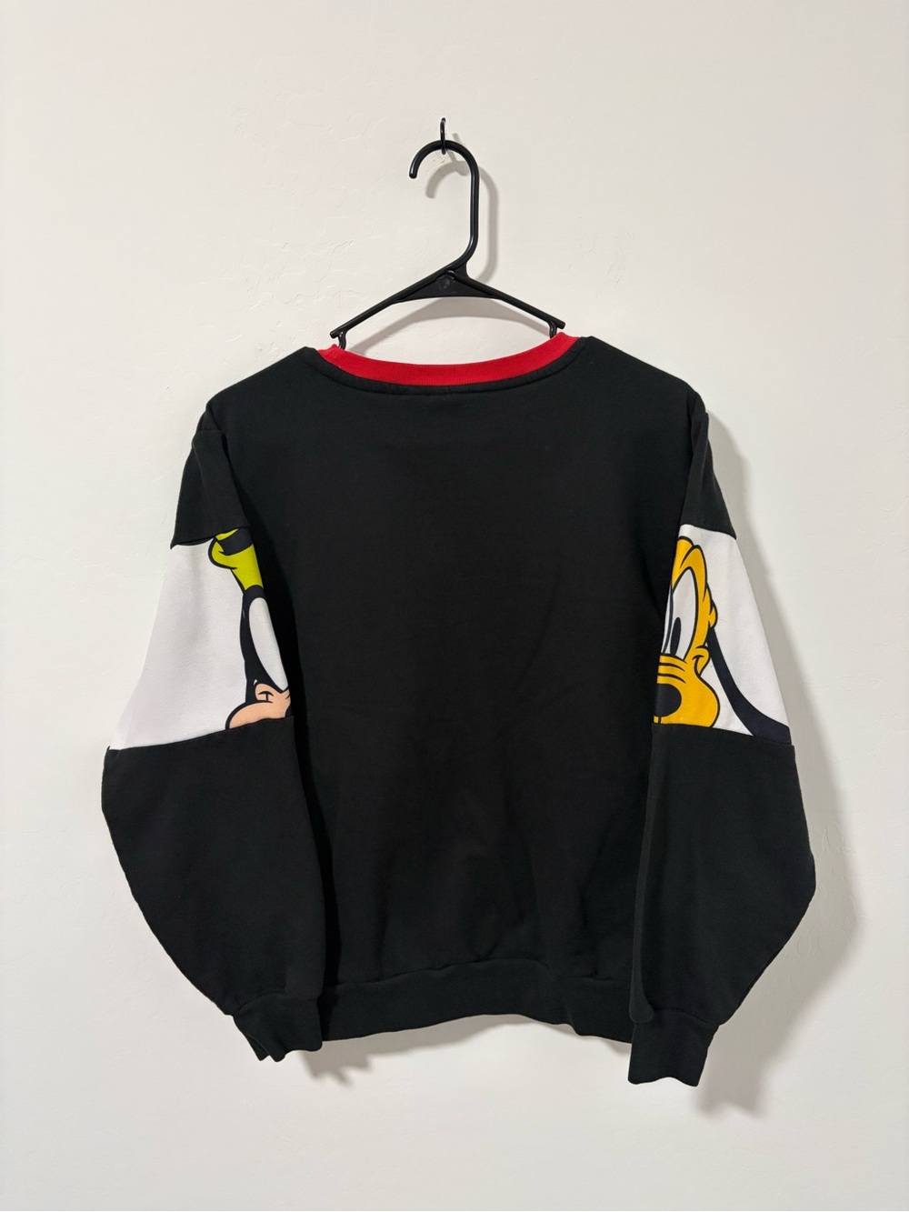 Disney Sweatshirt XL - Picture 2 of 3